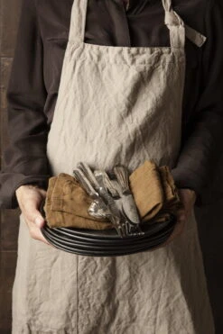 Ferm LIVING Hale Apron, Sand 8 Ferm LIVING Hale Apron, Sand -Kitchen Utensils Sale 07 11891