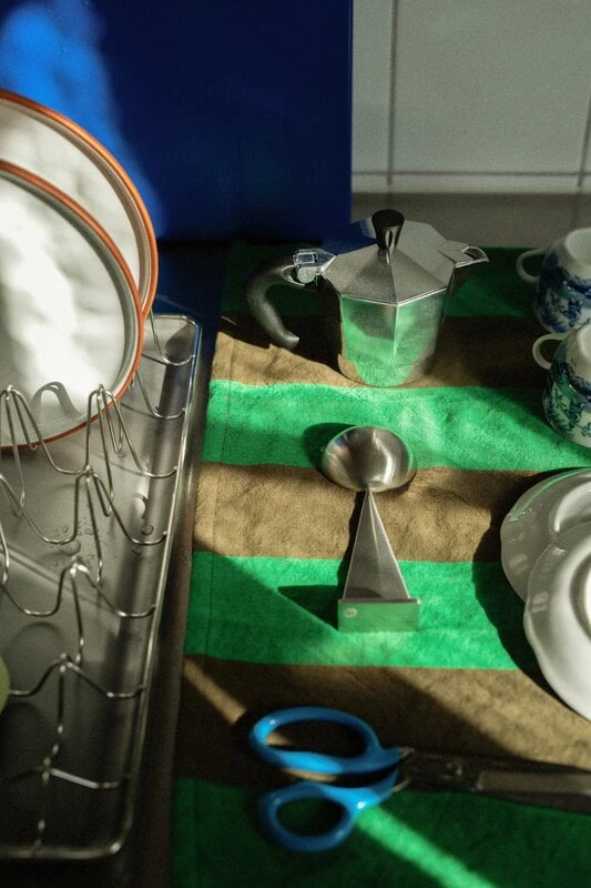 Bialetti Moka Express Oceana Espresso Maker, 4 Cups 5 Bialetti Moka Express Oceana Espresso Maker, 4 Cups - Image 3