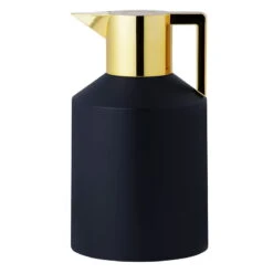 Normann Copenhagen Geo Vacuum Jug 1,5 L, Black - Gold