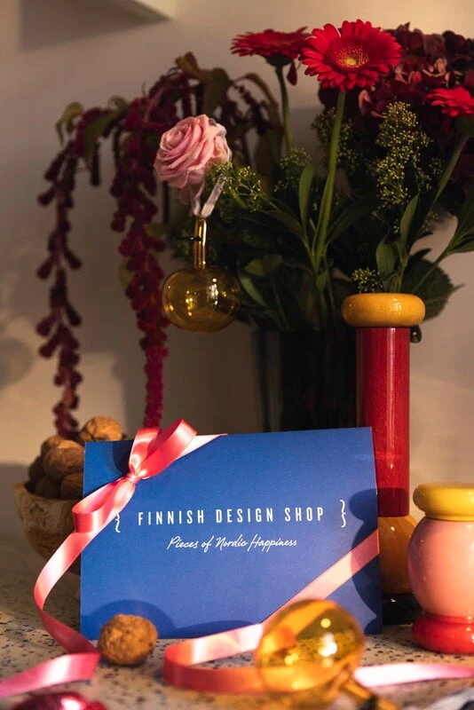 Alessi Sottsass Grinder, Small, Pink - Yellow - Red 6 Alessi Sottsass Grinder, Small, Pink - Yellow - Red - Image 4