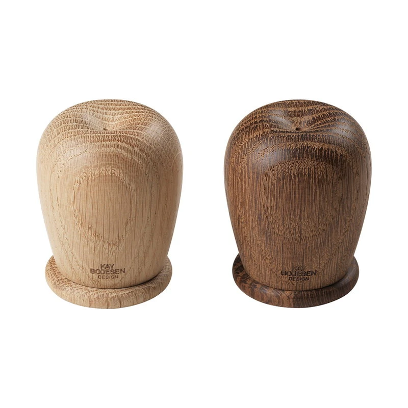 Kay Bojesen Menageri Salt And Pepper Set, Oak - Smoked Oak 3 Kay Bojesen Menageri Salt And Pepper Set, Oak - Smoked Oak