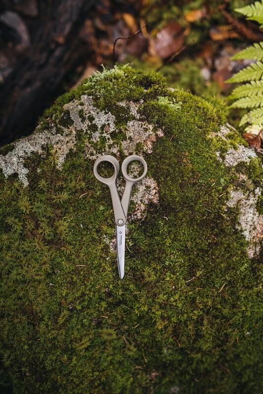 Fiskars ReNew Small Universal Scissors, 17 Cm 8 Fiskars ReNew Small Universal Scissors, 17 Cm - Image 6