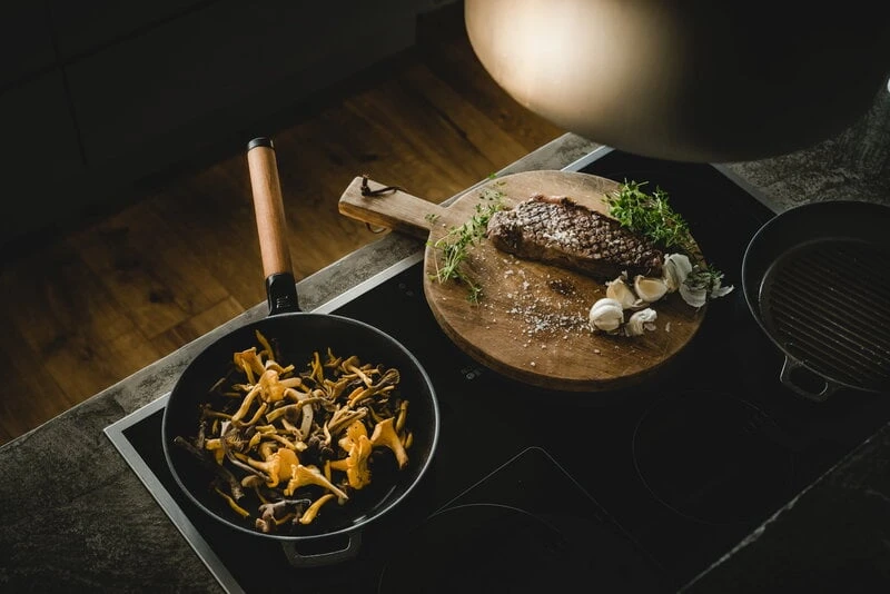 Fiskars Norden Cast Iron Frying Pan, 28 Cm 6 Fiskars Norden Cast Iron Frying Pan, 28 Cm - Image 4