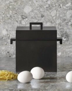 Alessi La Cubica Cocotte 7 Alessi La Cubica Cocotte -Kitchen Utensils Sale ALAR100 la cubica black