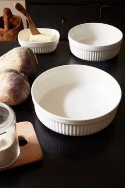 Arabia Uunikokki Oven Dish Round 2 L 11 Arabia Uunikokki Oven Dish Round 2 L -Kitchen Utensils Sale ARABIA Joulukalenteri Uunikokki 1