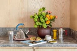 Alessi Sottsass Grinder, Medium, Yellow 12 Alessi Sottsass Grinder, Medium, Yellow -Kitchen Utensils Sale FDS ruoka Alessi10