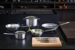 Fiskars All Steel Sauce Pan, 1,5 L -Kitchen Utensils Sale Fiskars All Steel group Environment 01