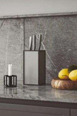 By Lassen K'Block Knife Holder/container, Dark Grey -Kitchen Utensils Sale Heg Mller 210622 byLassen Sllerd og kvanum10704