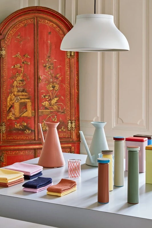 HAY Salt & Pepper Mill, M, Terracotta 8 HAY Salt & Pepper Mill, M, Terracotta - Image 6