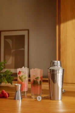 Rosendahl Grand Cru Shaker 13 Rosendahl Grand Cru Shaker -Kitchen Utensils Sale ROS 18730 18731 18732 25354 03 1