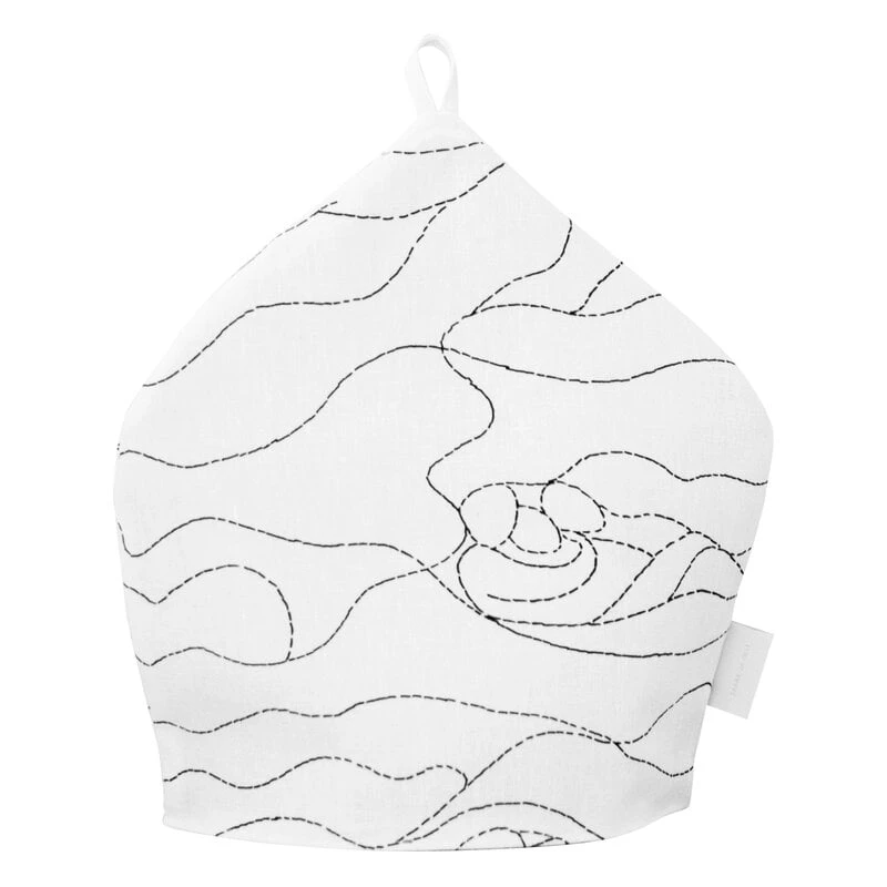 Saana Ja Olli Rakkauden Meri Tea Cozy, White - Black 3 Saana Ja Olli Rakkauden Meri Tea Cozy, White - Black