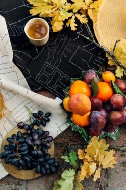 Saana Ja Olli Unien Talo Tea Towel/placemat, Beige -Kitchen Utensils Sale Saana ja Olli Unien talo 10 2 Suvi Kes l inen hires 2