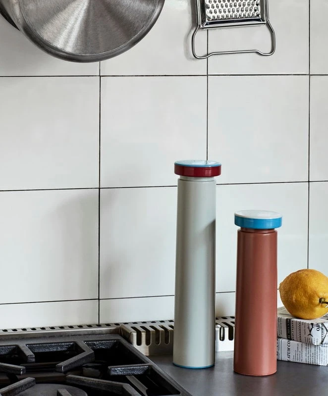 HAY Salt & Pepper Mill, M, Terracotta 6 HAY Salt & Pepper Mill, M, Terracotta - Image 4