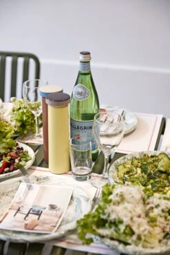 HAY Salt & Pepper Mill, M, Terracotta 10 HAY Salt & Pepper Mill, M, Terracotta -Kitchen Utensils Sale Salt and Pepper M yellow Salt and Pepper M terracotta Soft Ice Dinner Plate green