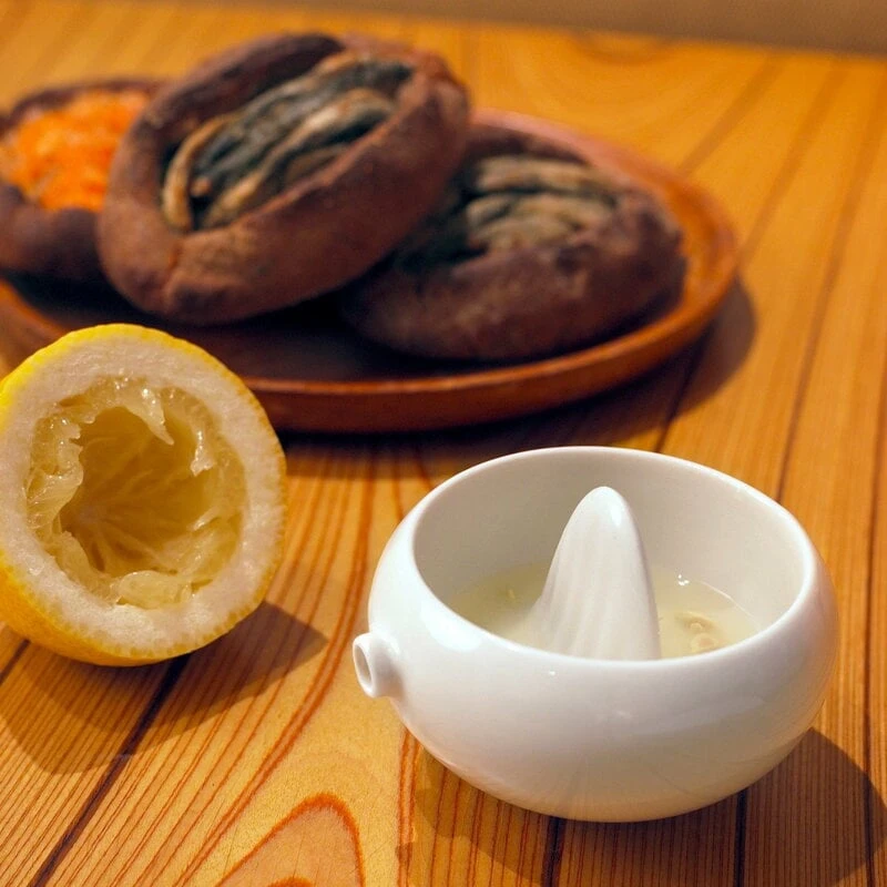 Tonfisk Design Oma Lemon Squeezer 5 Tonfisk Design Oma Lemon Squeezer - Image 3