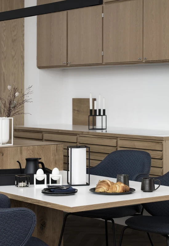 By Lassen Kubus Roll'in Kitchen Paper Holder, Black 6 By Lassen Kubus Roll'in Kitchen Paper Holder, Black - Image 4