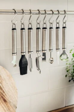 Heirol Steely Peeler, Moving Blade, 20 Cm 7 Heirol Steely Peeler, Moving Blade, 20 Cm -Kitchen Utensils Sale kuorimaveitsi 20 cm liikkuva tera steely 1