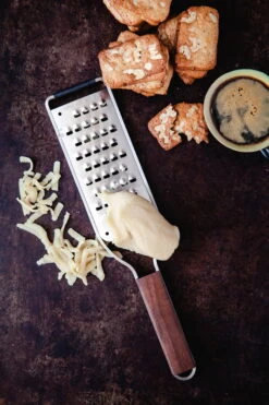 Microplane Master Series Extra Coarse Grater 11 Microplane Master Series Extra Coarse Grater -Kitchen Utensils Sale mp Master Series Extra coarse Blade cookies 28629