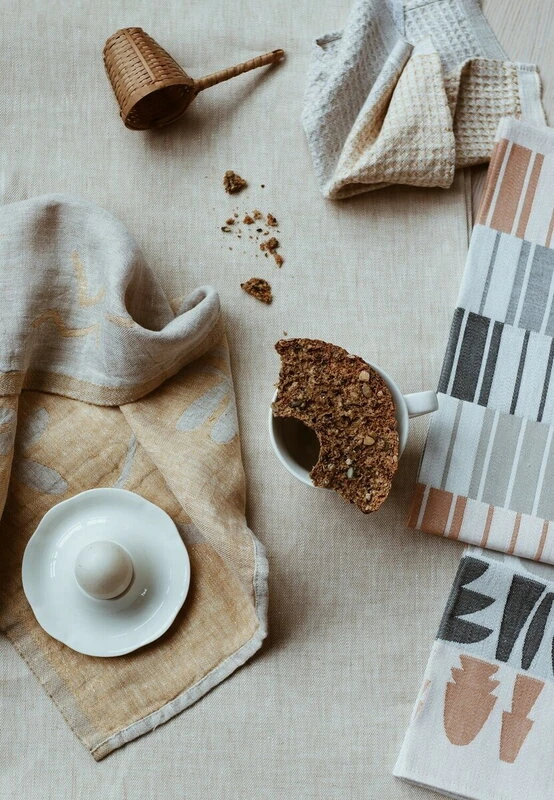 Lapuan Kankurit Friida Towel, Linen - Cloudberry 4 Lapuan Kankurit Friida Towel, Linen - Cloudberry - Image 2