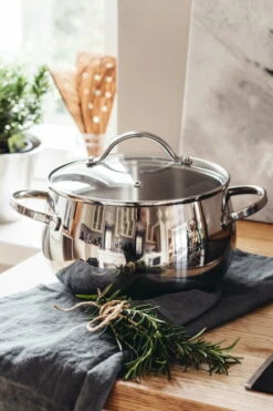 Heirol Belly Steel Pot, 4 L 11 Heirol Belly Steel Pot, 4 L -Kitchen Utensils Sale teraskattila 4 l belly